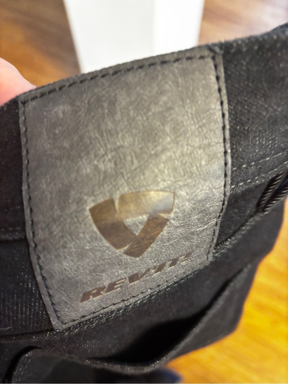 Nwot Rev’ it Lombard 3 Black High-Rise Straight motorcycle Jeans size 28 unisex - Picture 7 of 13